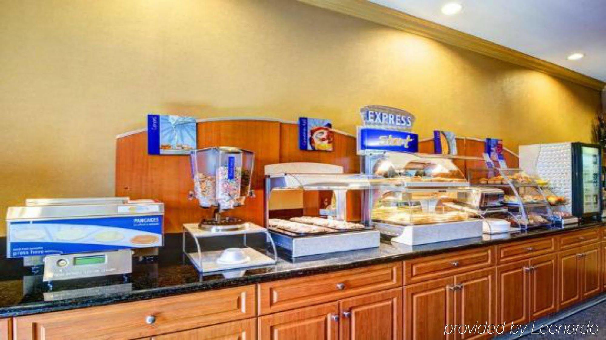 Holiday Inn Express San Diego - Rancho Bernardo, An Ihg Hotel Exterior photo